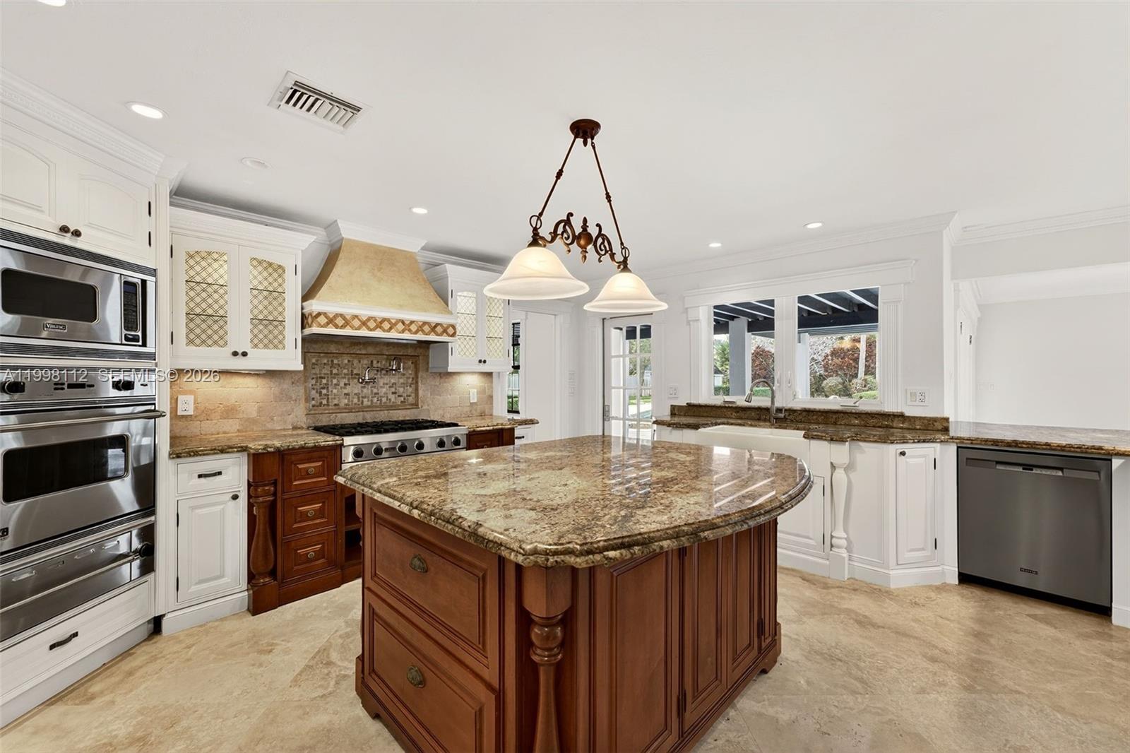 J G HEADS FARMS UNIT A - Residential Lease