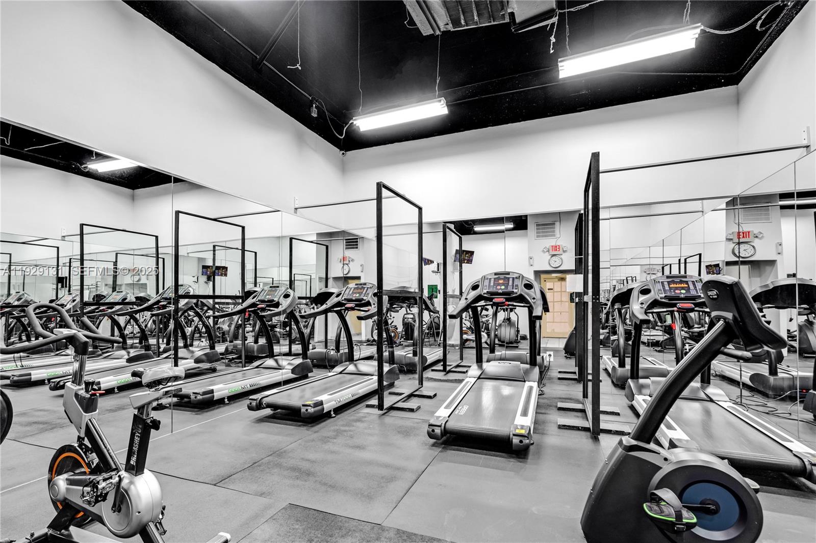 SOUTH BAY CLUB CONDO - Residential Lease