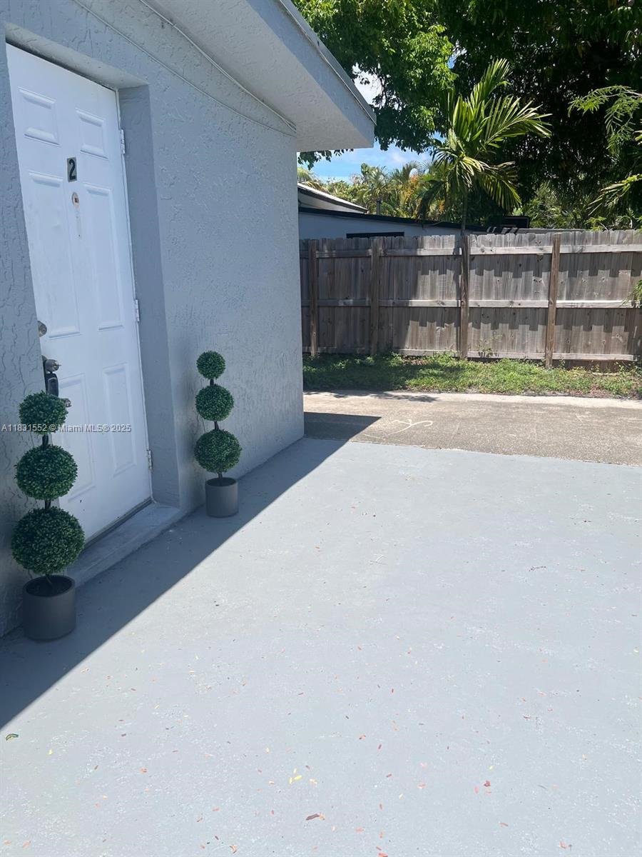Spacious 1-Bedroom, 1-Bath in the Heart of Aventura-Ojus! Prime Location – Easy to Show and Won’t Last Long!
Updated Unit