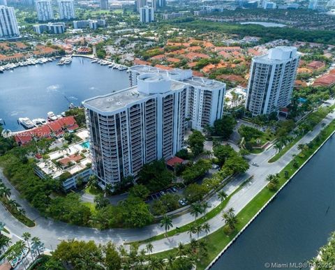 Photo of 3610 Yacht Club Dr #1002, Aventura, FL 33180 (MLS # A11984335)