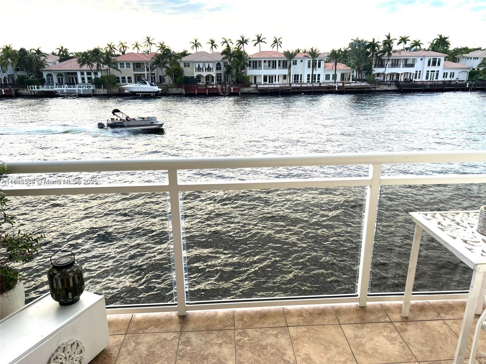 1600 S Ocean Dr 3D