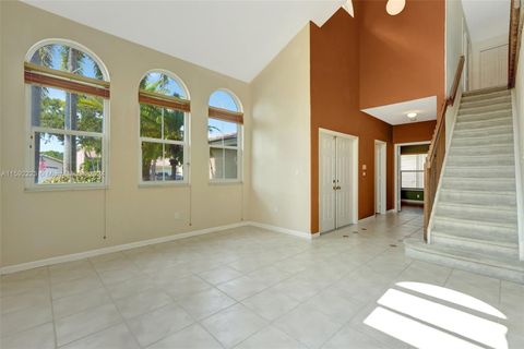 Single Family Residence in Davie FL 14143 Cypress Cove Cir Cir 11.jpg