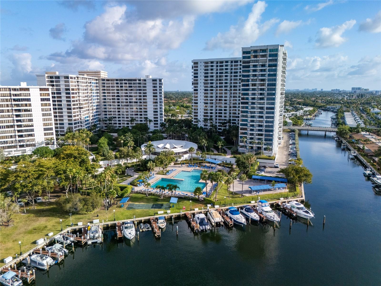 OLYMPUS CONDO PHASE - Residential