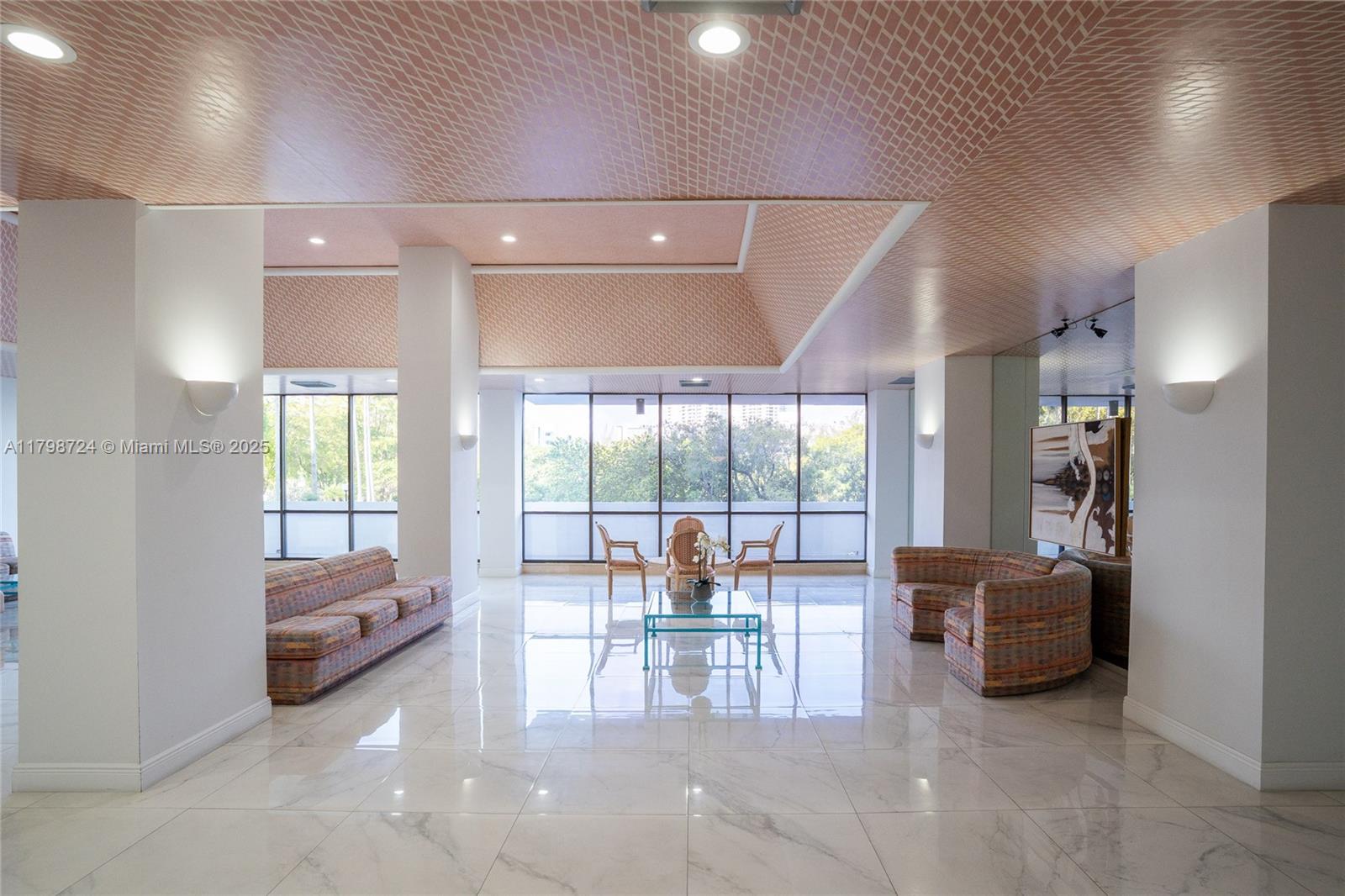500 Three Islands Blvd 801