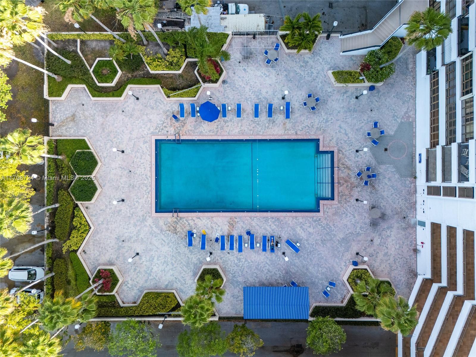 OLYMPUS CONDO PHASE - Residential