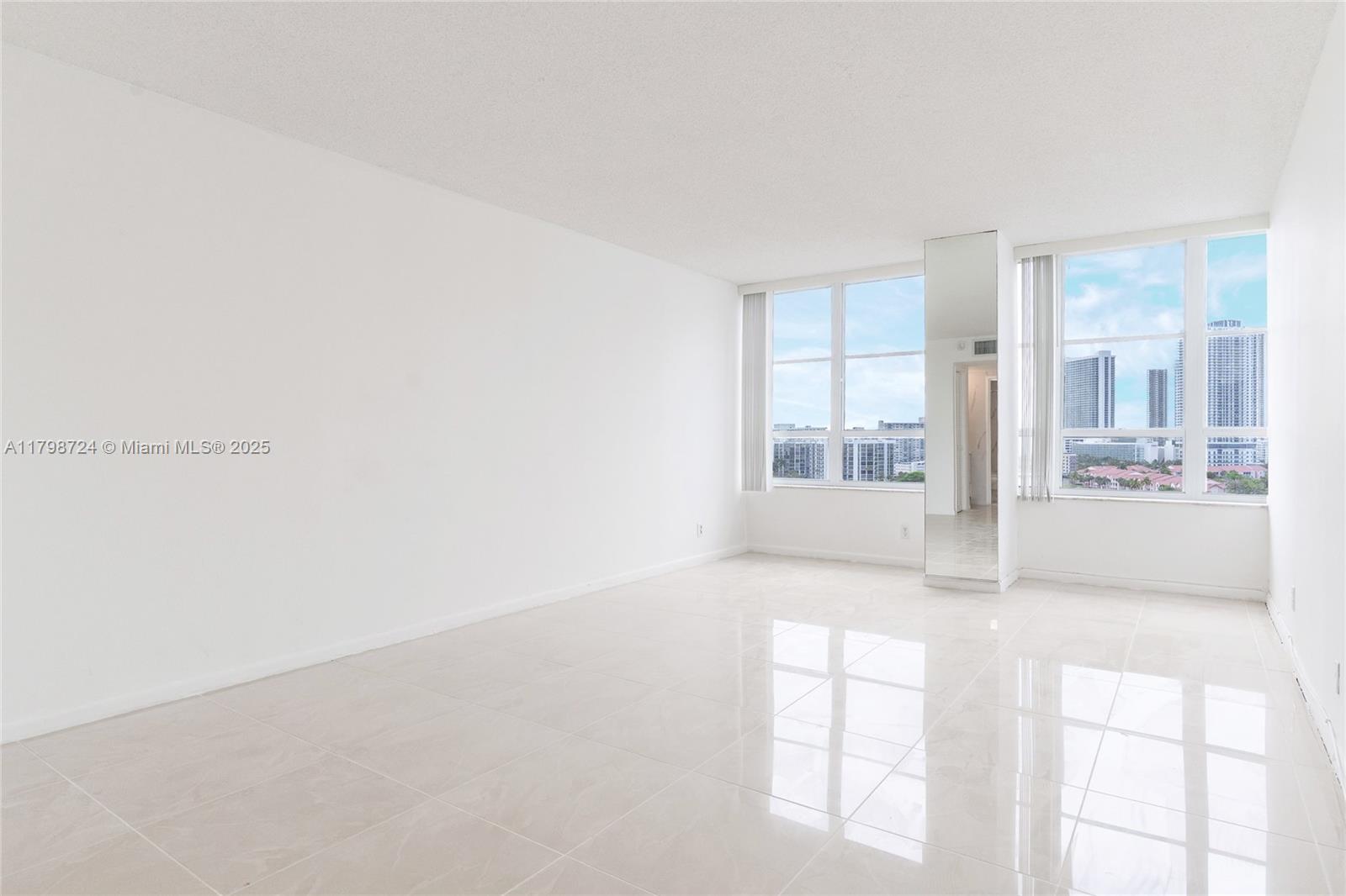 OLYMPUS CONDO PHASE - Residential