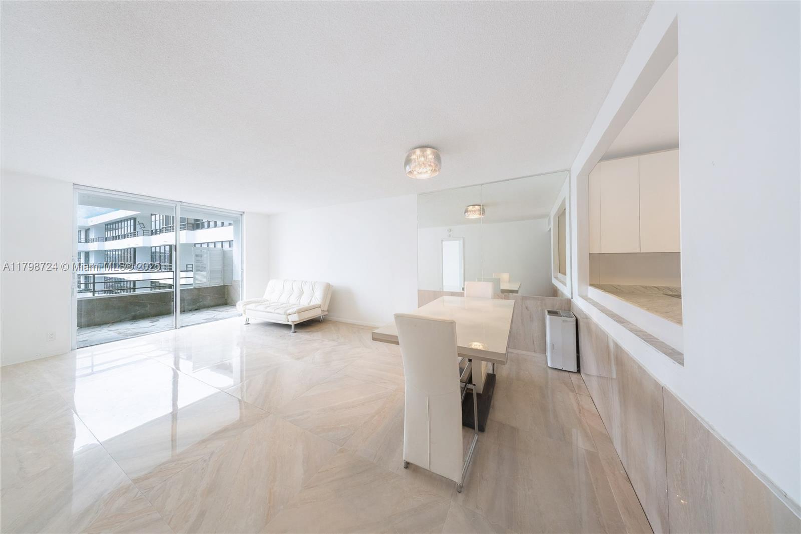 OLYMPUS CONDO PHASE - Residential