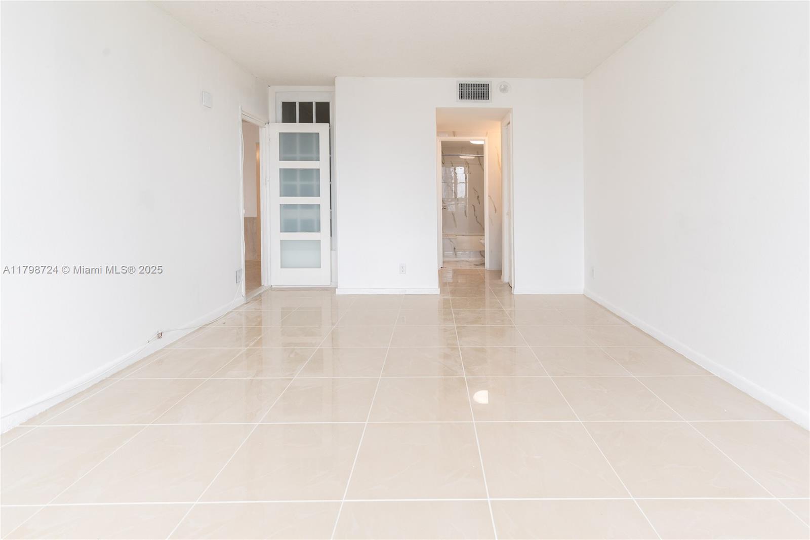 OLYMPUS CONDO PHASE - Residential