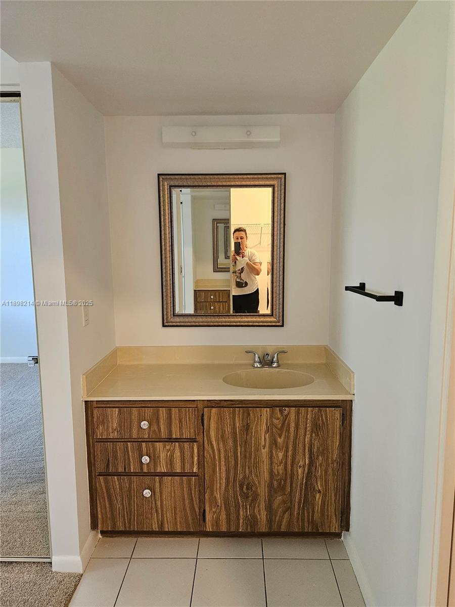 WHITEHALL CONDO AT CAMINO - Residential