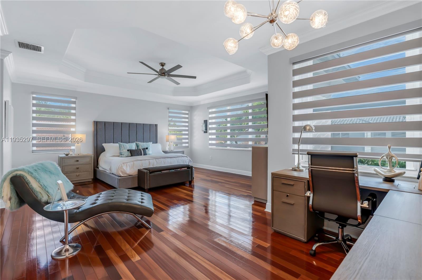 SUNSET LAKES PLAT THREE - Residential