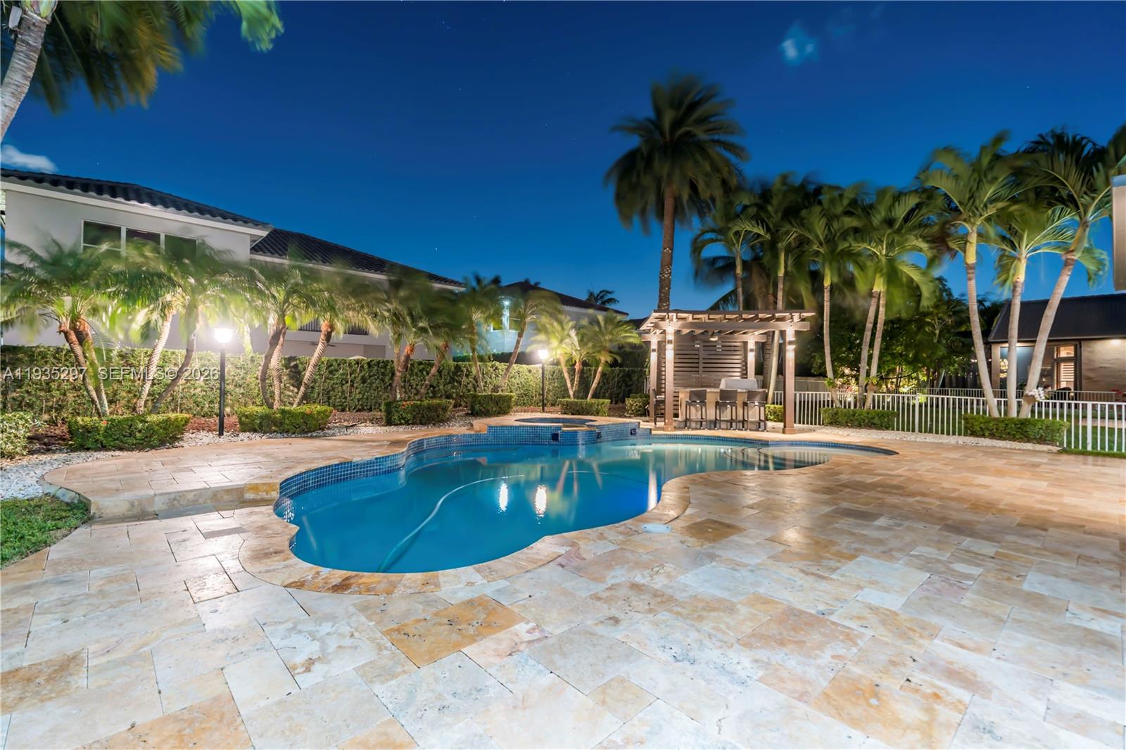 View photos, virtual tours, details... 5311 SW 184th Way