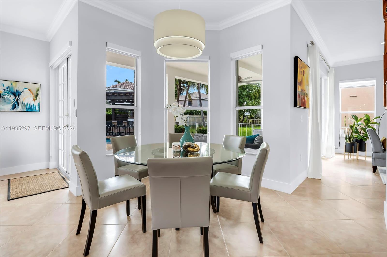 SUNSET LAKES PLAT THREE - Residential