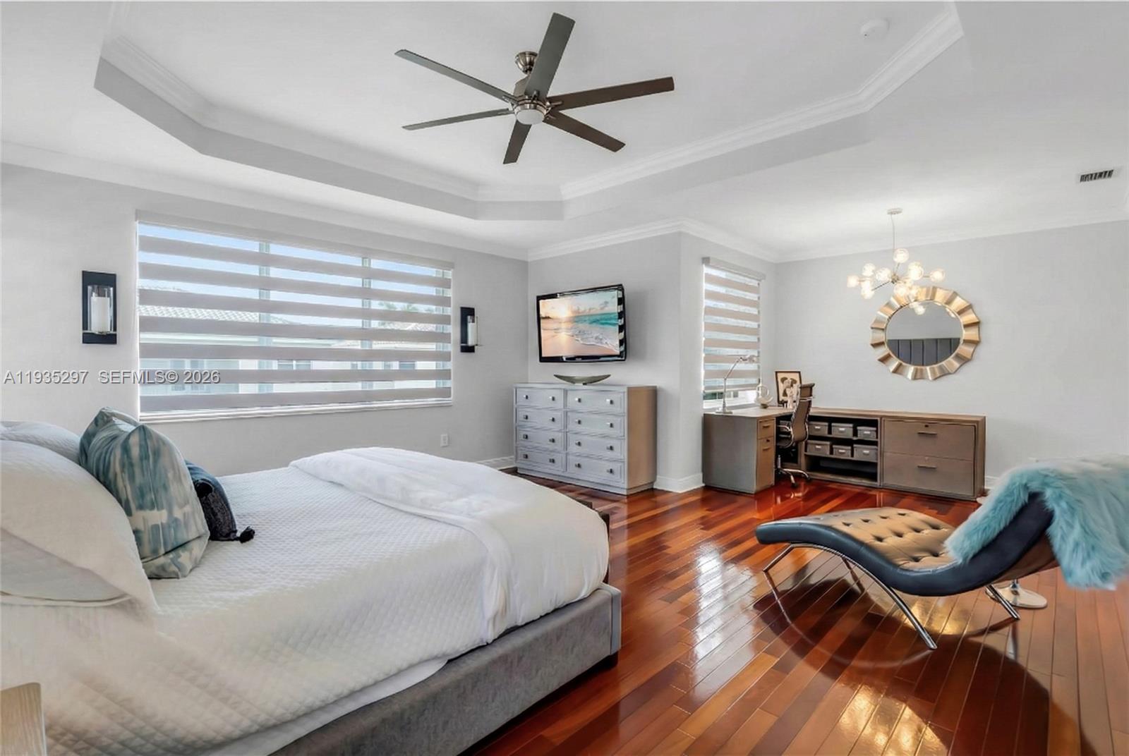 SUNSET LAKES PLAT THREE - Residential