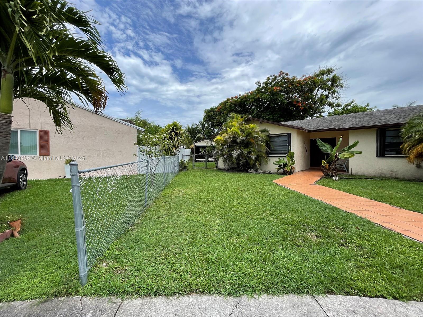 10350 SW 167th St
