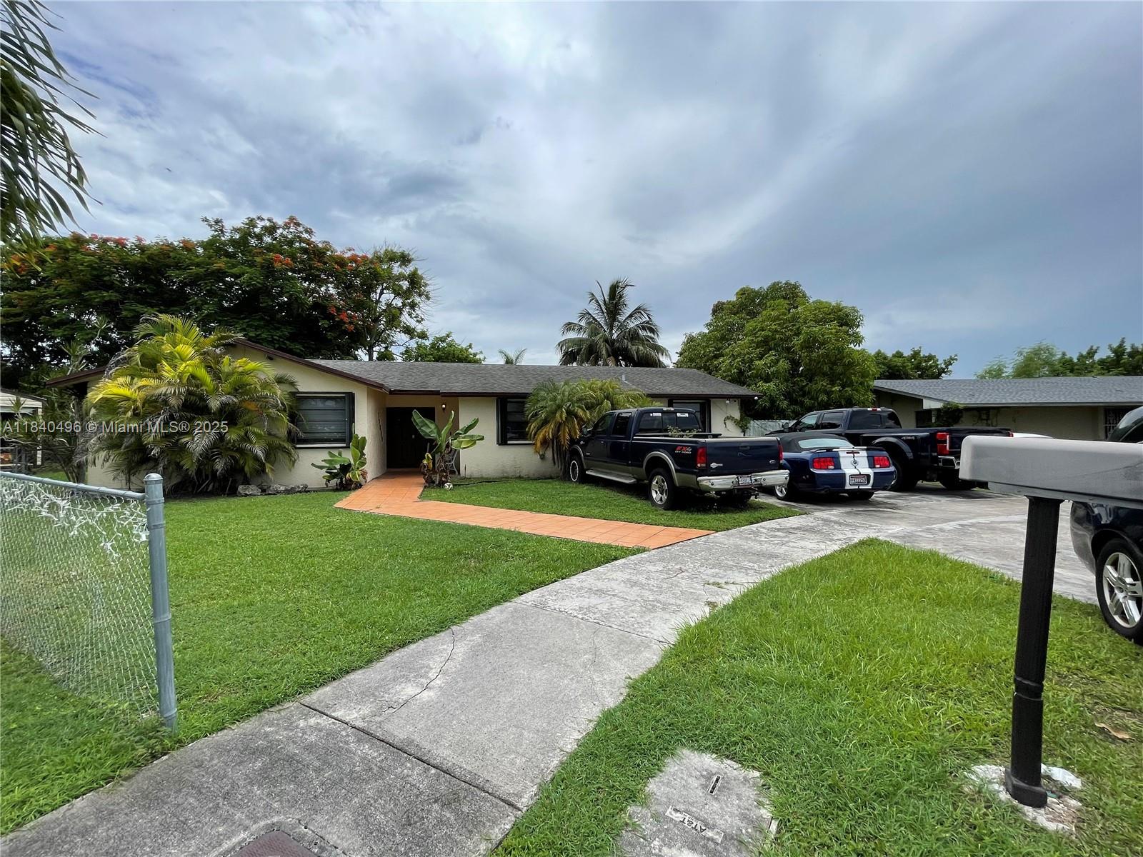 10350 SW 167th St