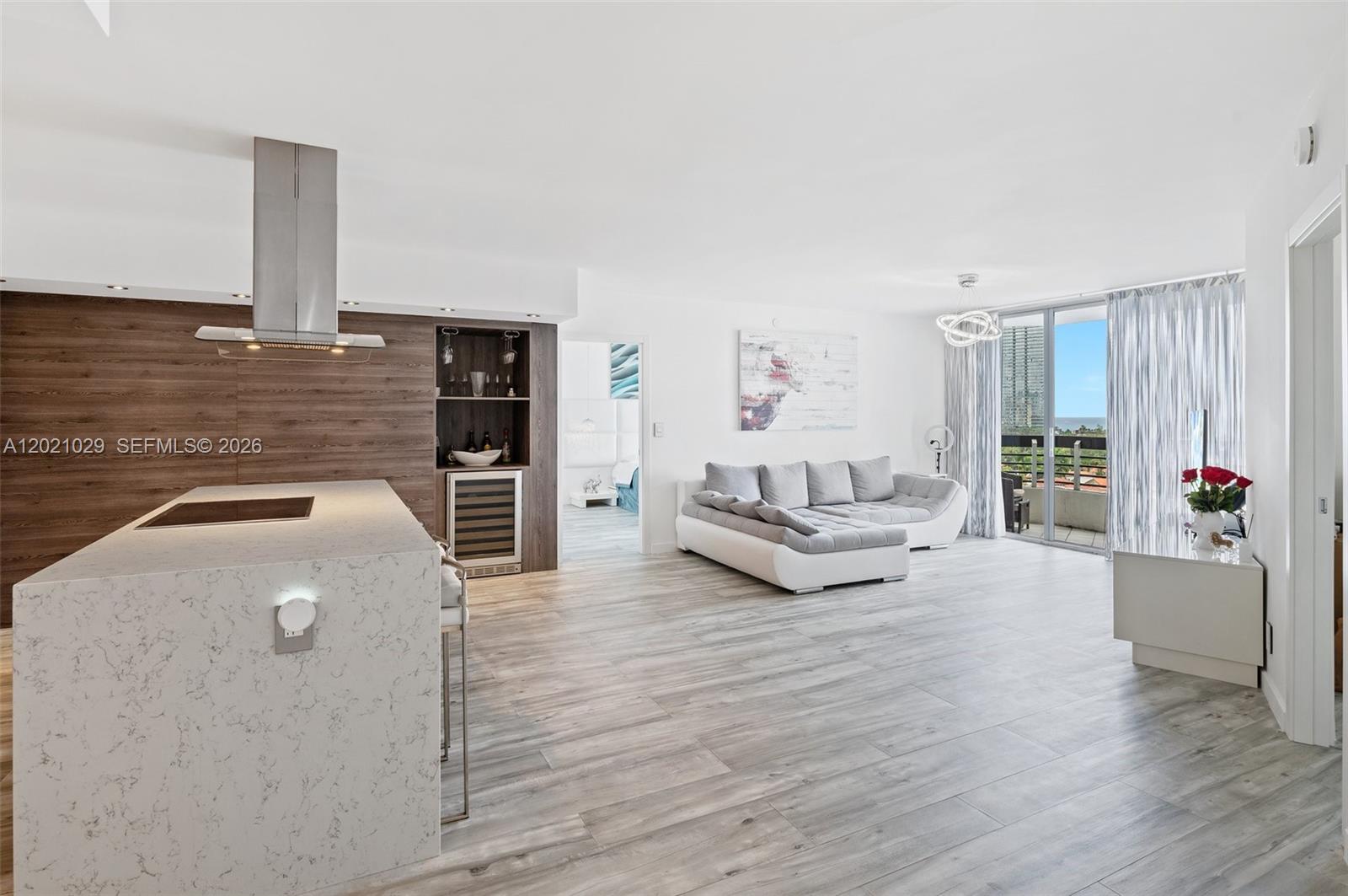 19195 Mystic Pointe Dr 1107