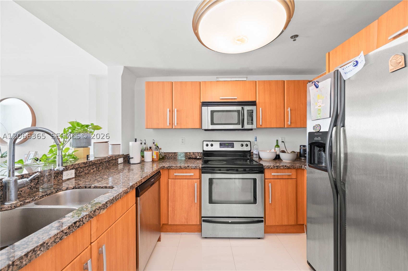 6362 Collins Ave 411