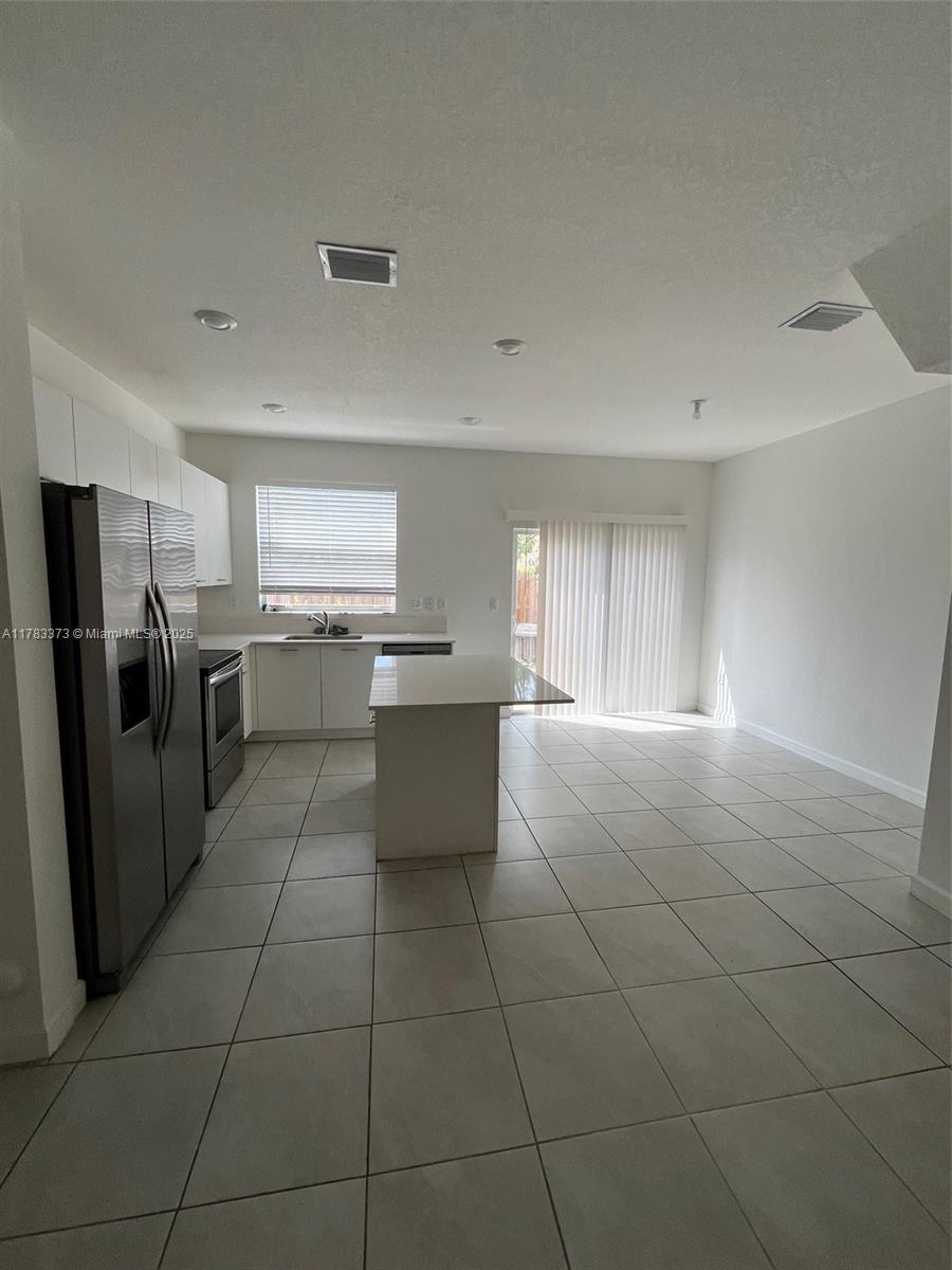 12121 NW 23 court 12121