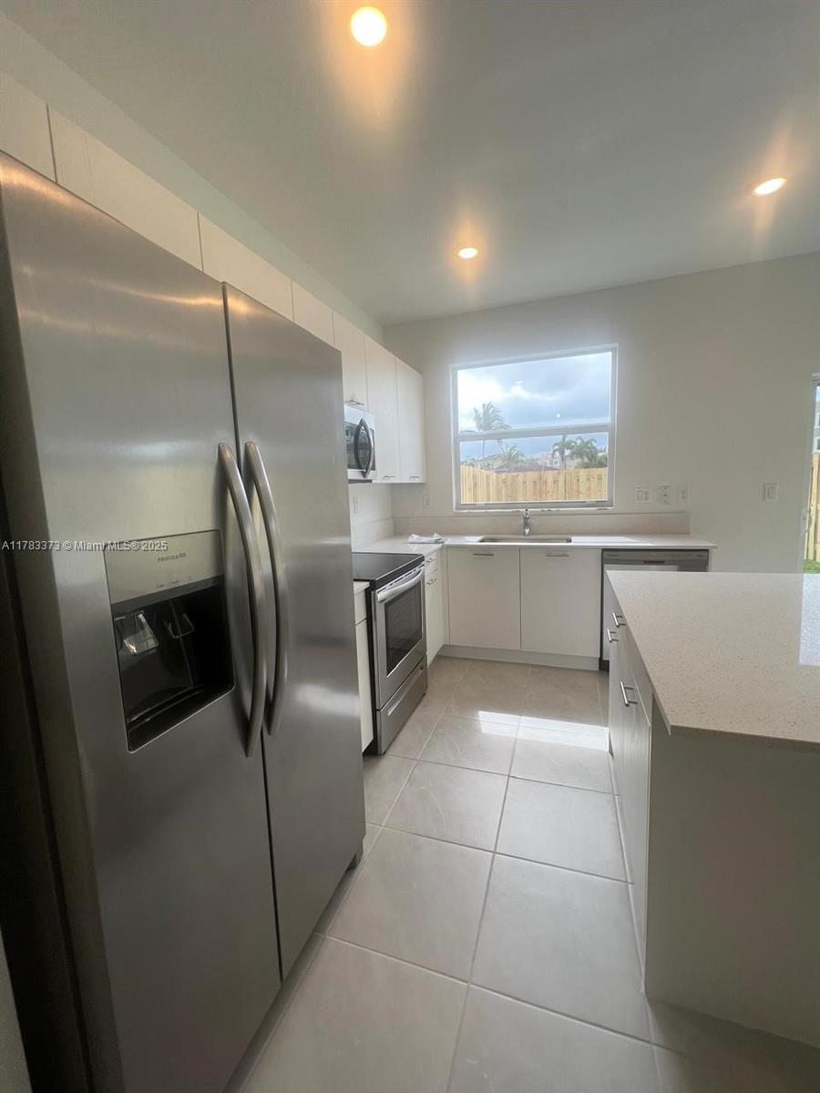 12121 NW 23 court 12121