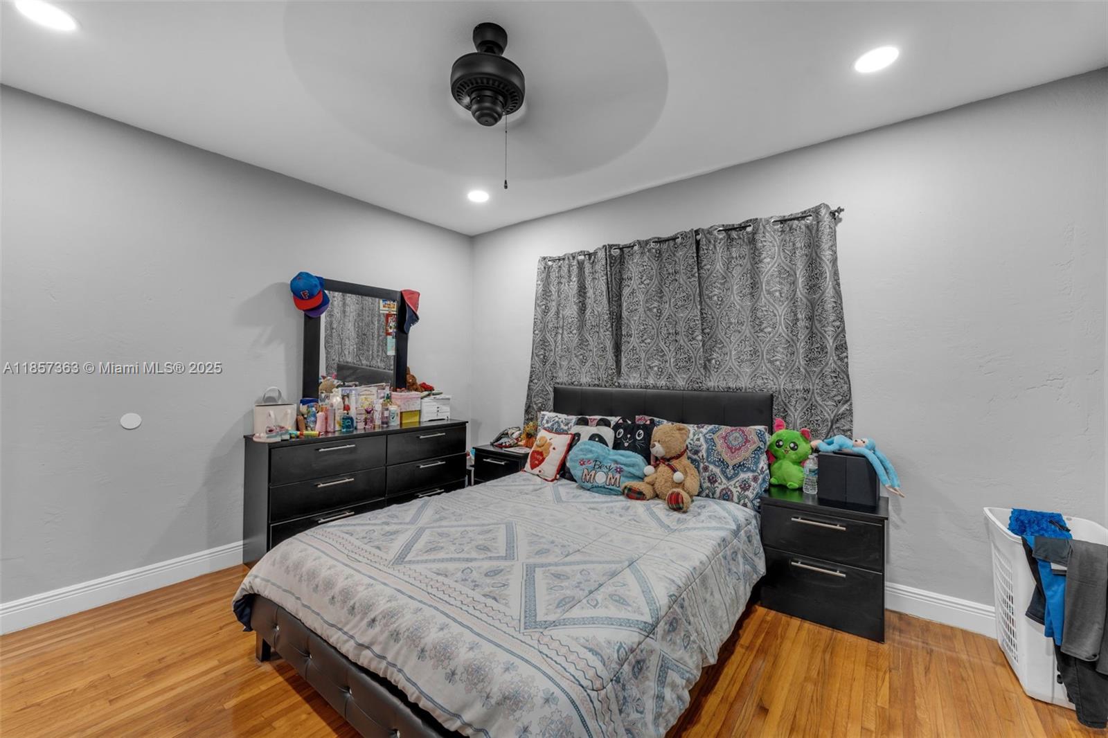 BIRD RD HIGHLANDS - Residential