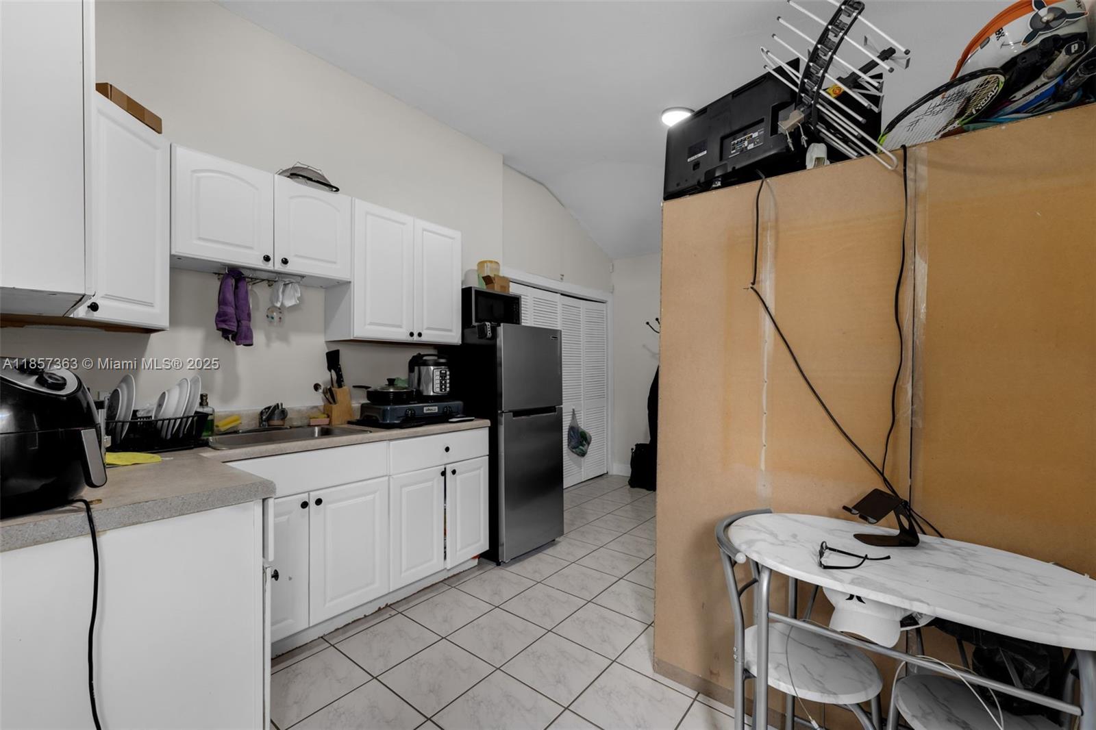 BIRD RD HIGHLANDS - Residential