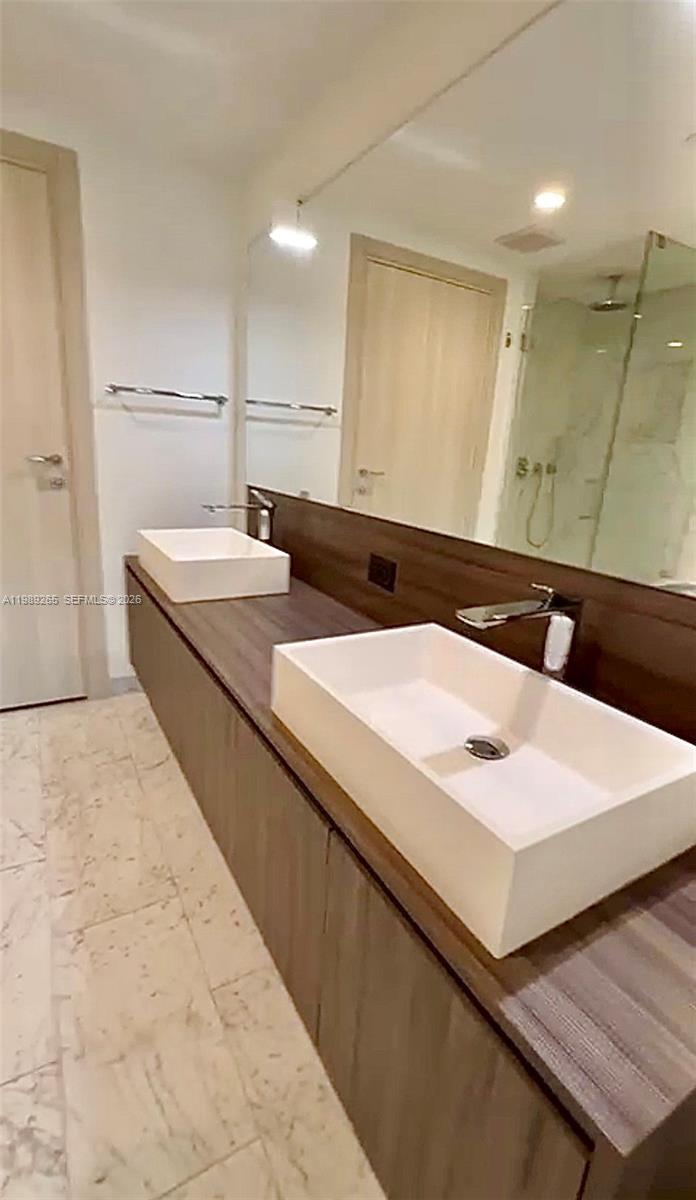 BRICKELL FLATIRON CONDO - Residential