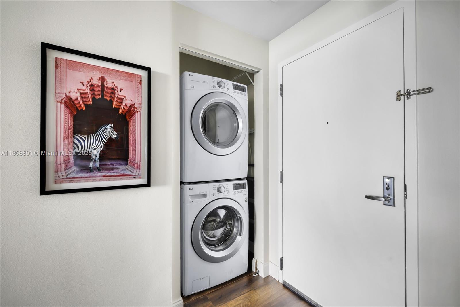 THE LEXI CONDO - Residential Lease
