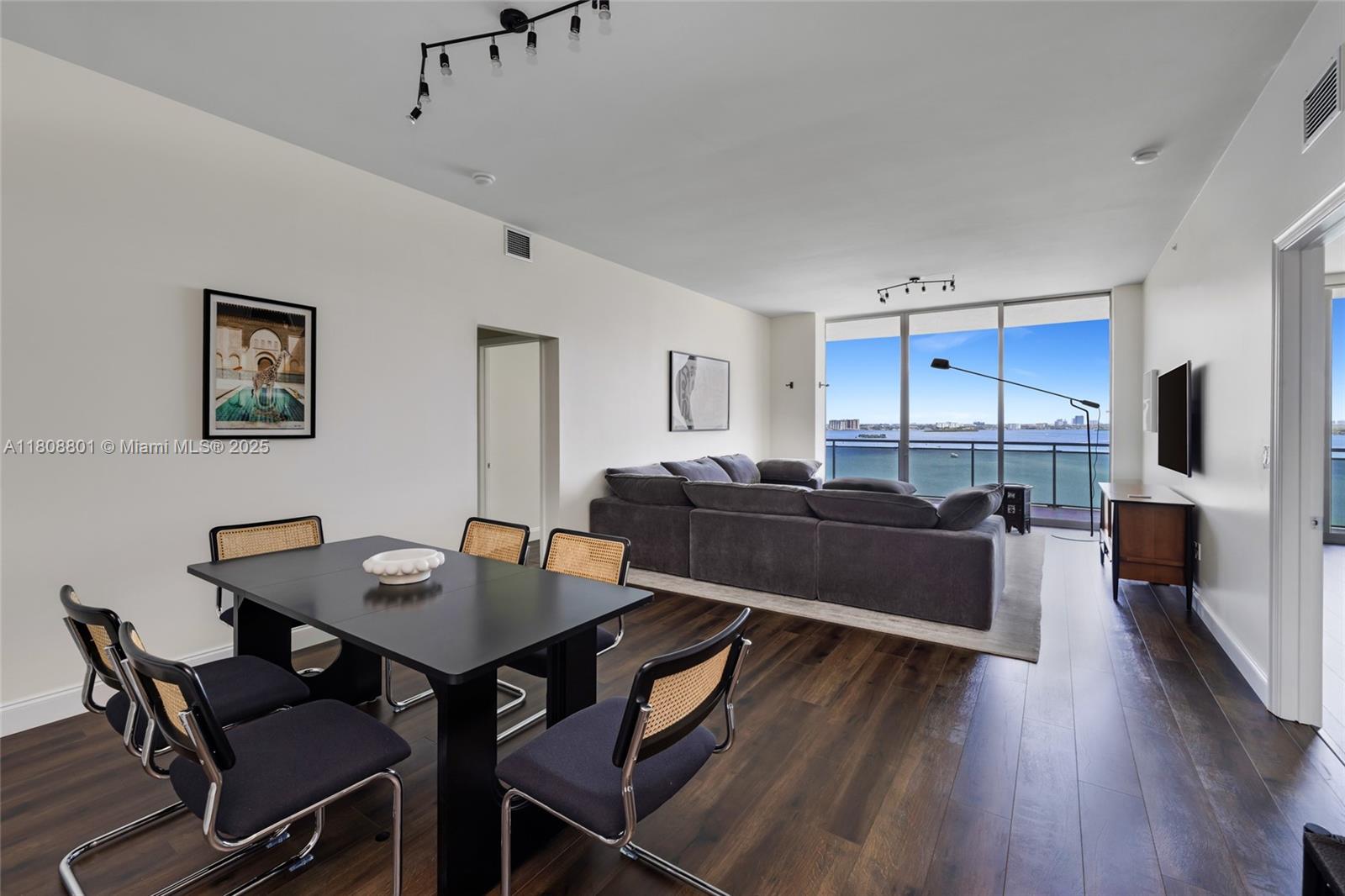THE LEXI CONDO - Residential Lease