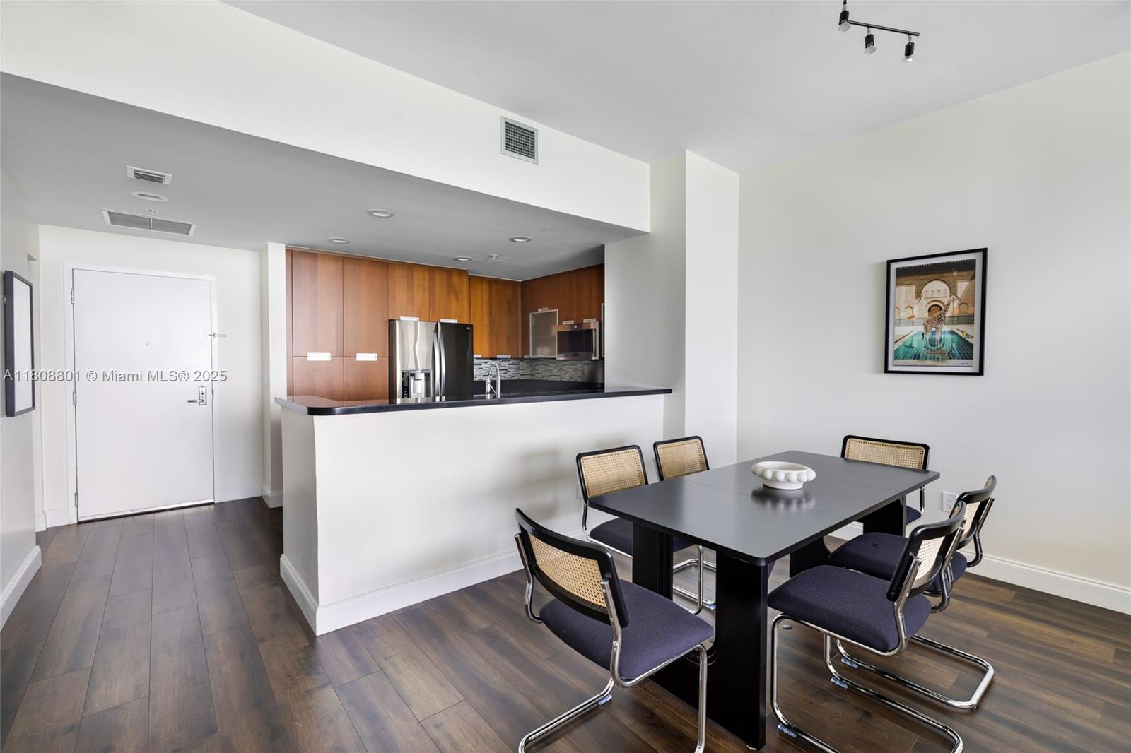THE LEXI CONDO - Residential Lease