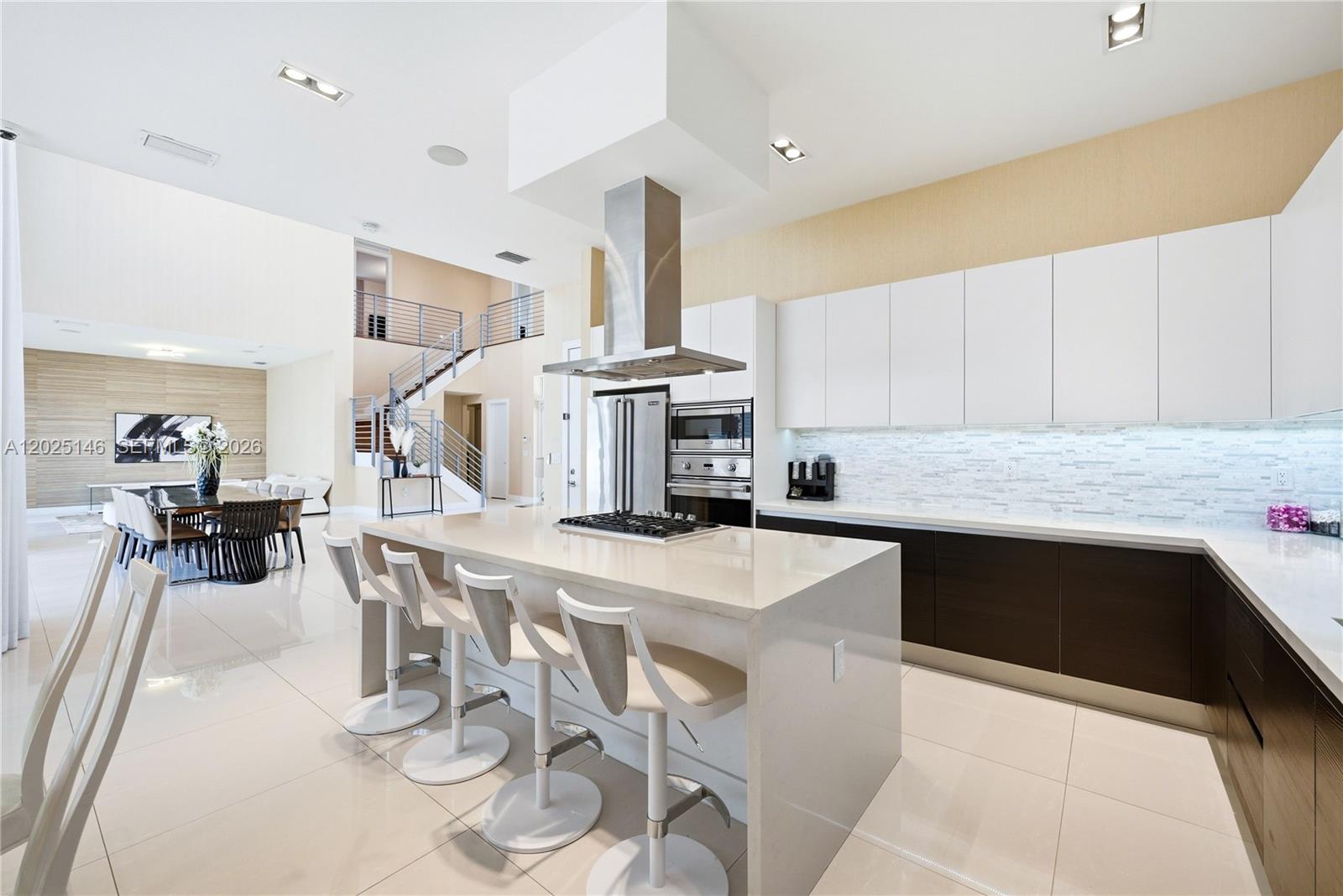 DORAL COMMONS RESIDENTIAL - Residential