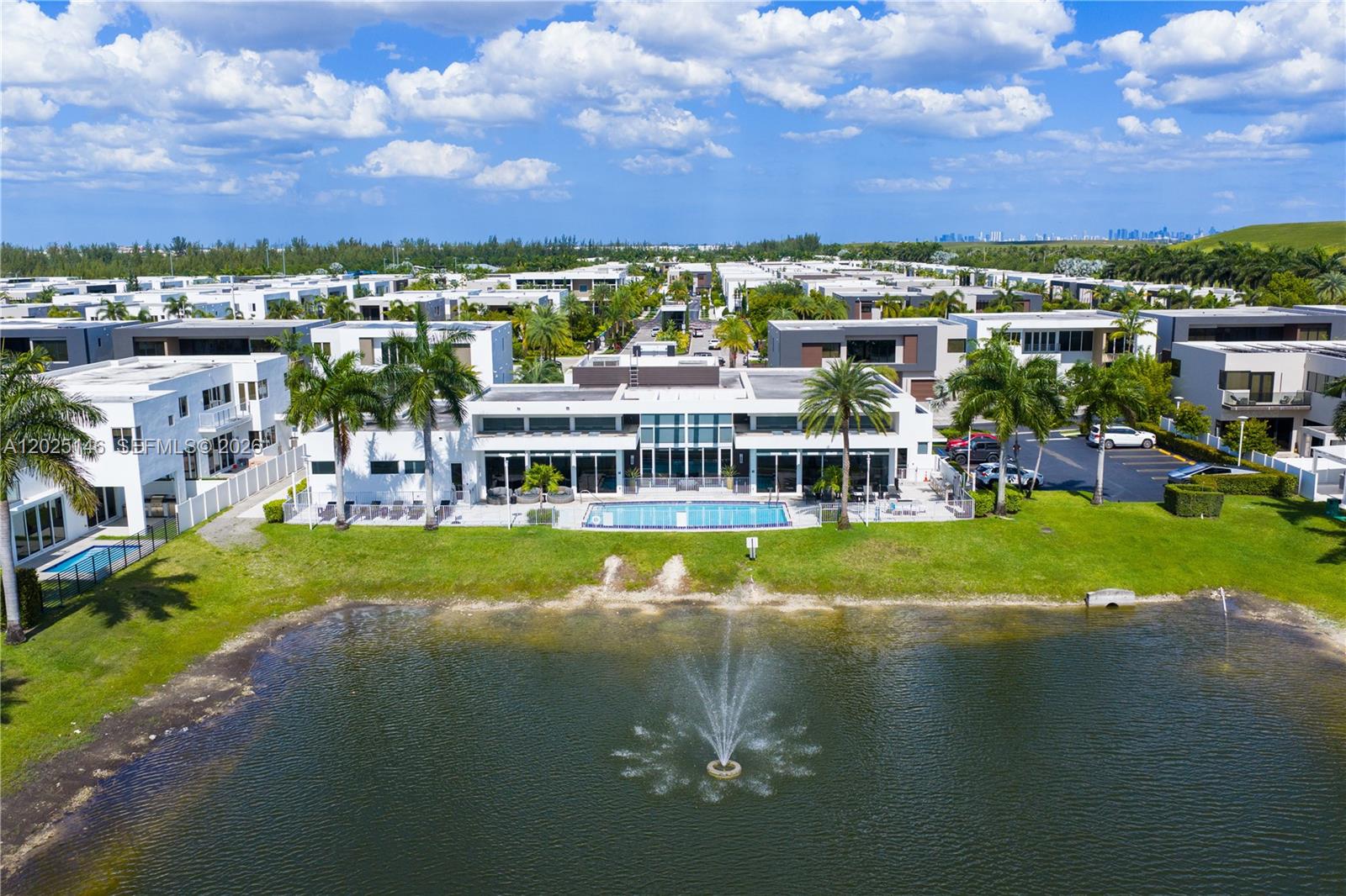 DORAL COMMONS RESIDENTIAL - Residential