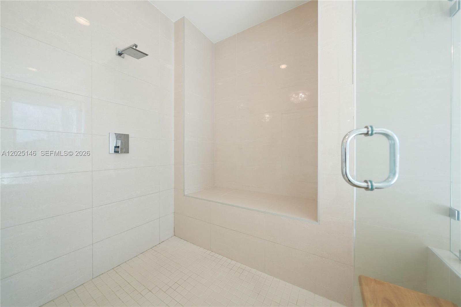 DORAL COMMONS RESIDENTIAL - Residential