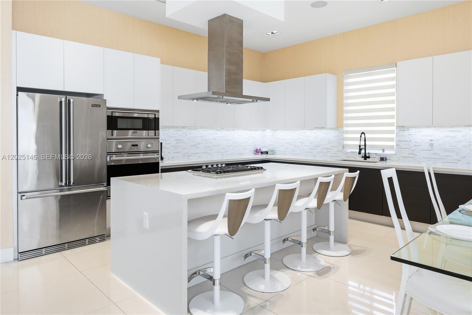 DORAL COMMONS RESIDENTIAL - Residential