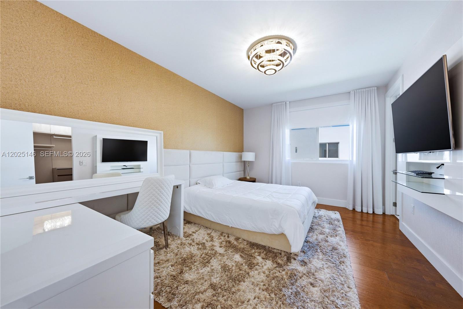 DORAL COMMONS RESIDENTIAL - Residential