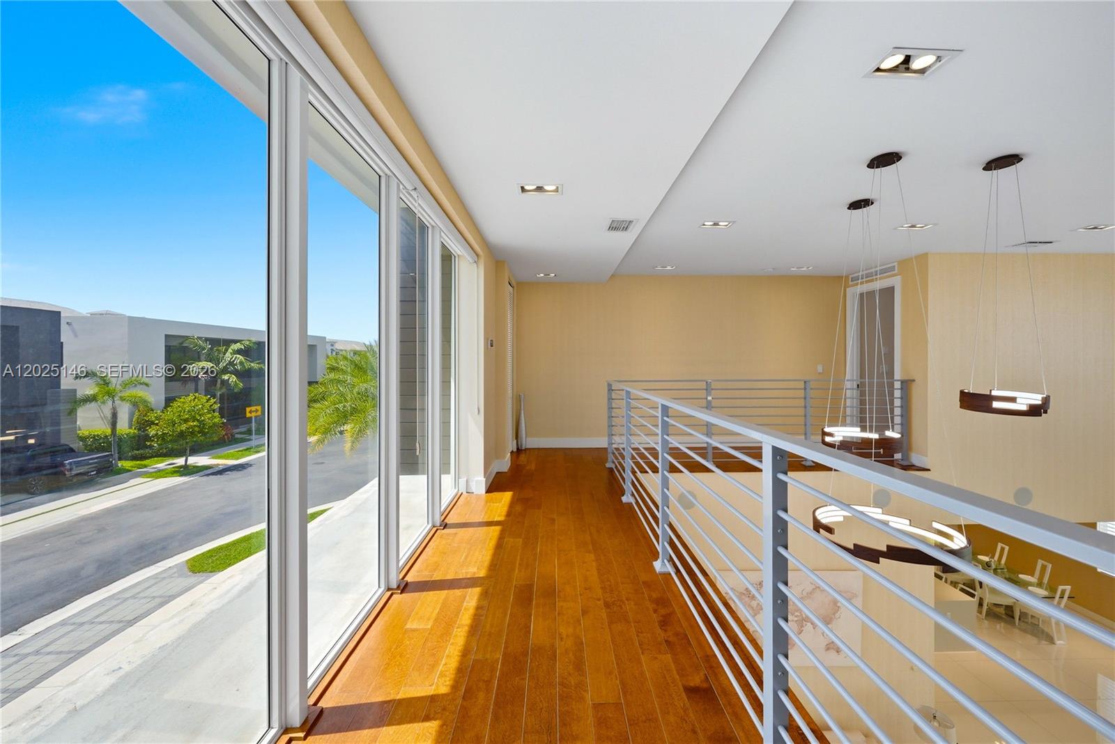 DORAL COMMONS RESIDENTIAL - Residential