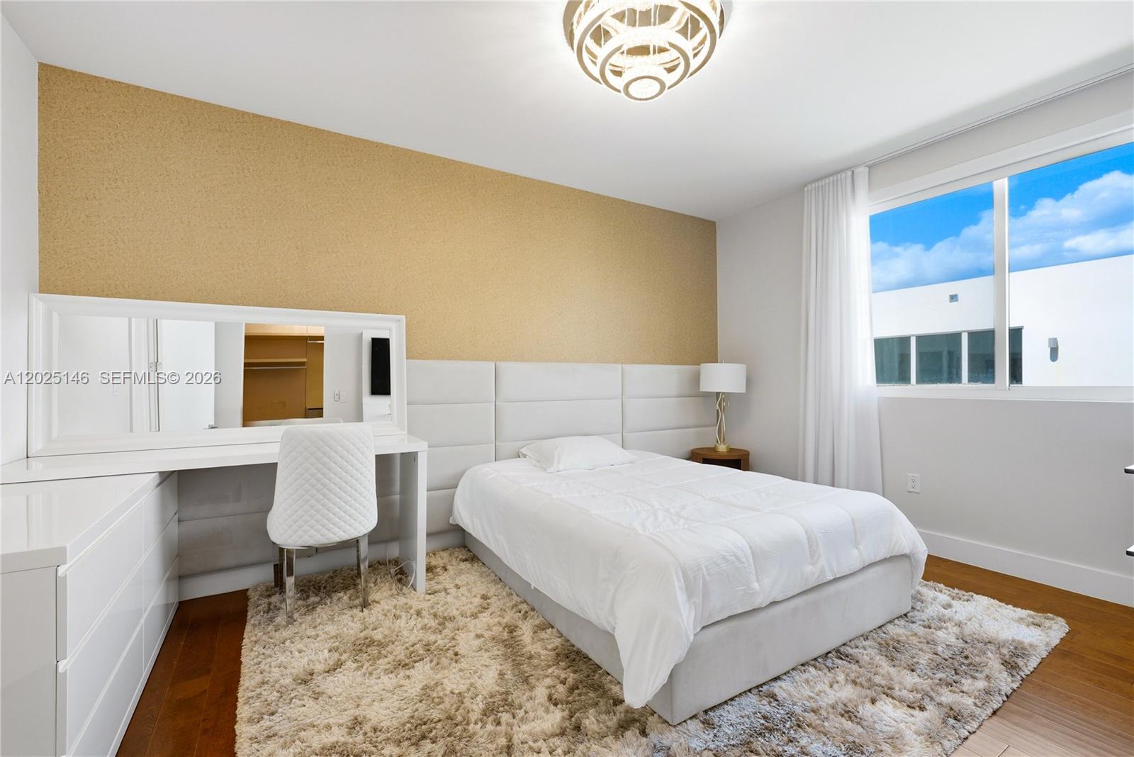 DORAL COMMONS RESIDENTIAL - Residential
