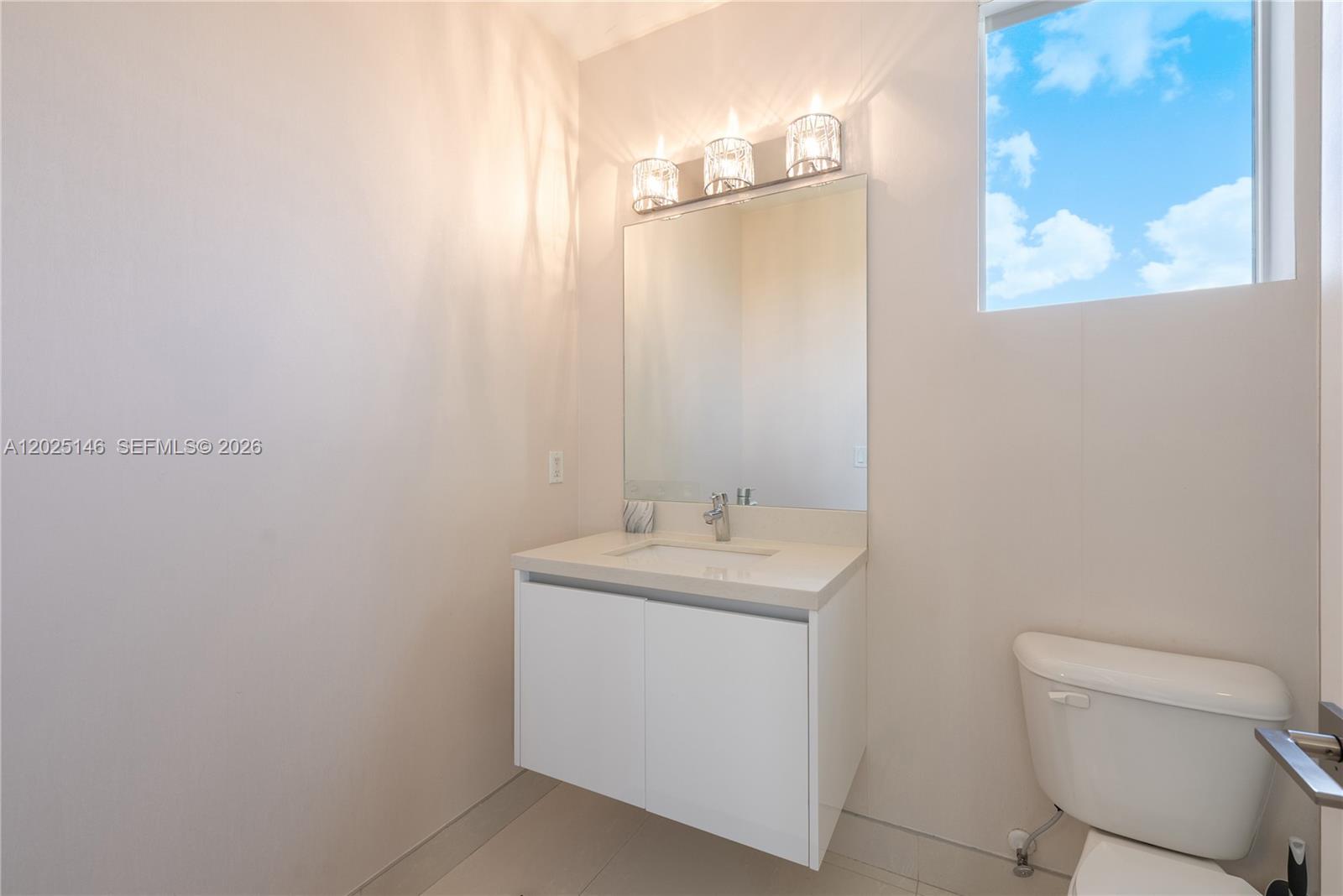 DORAL COMMONS RESIDENTIAL - Residential