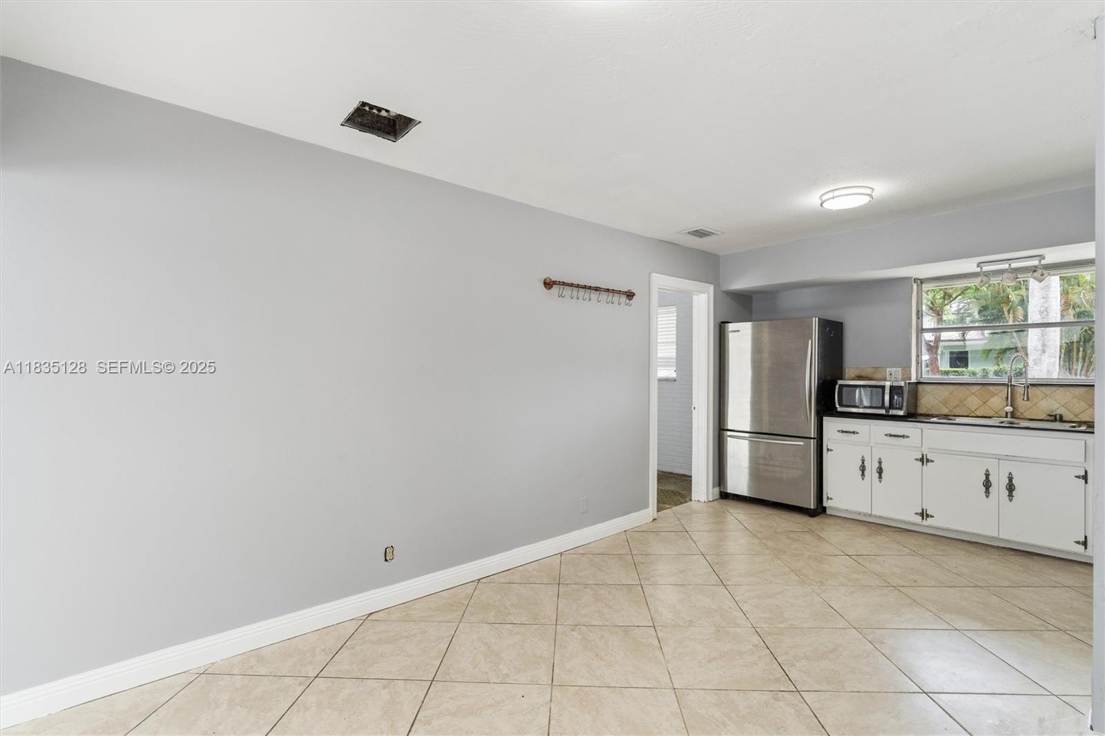 RIO VISTA ISLES - Residential