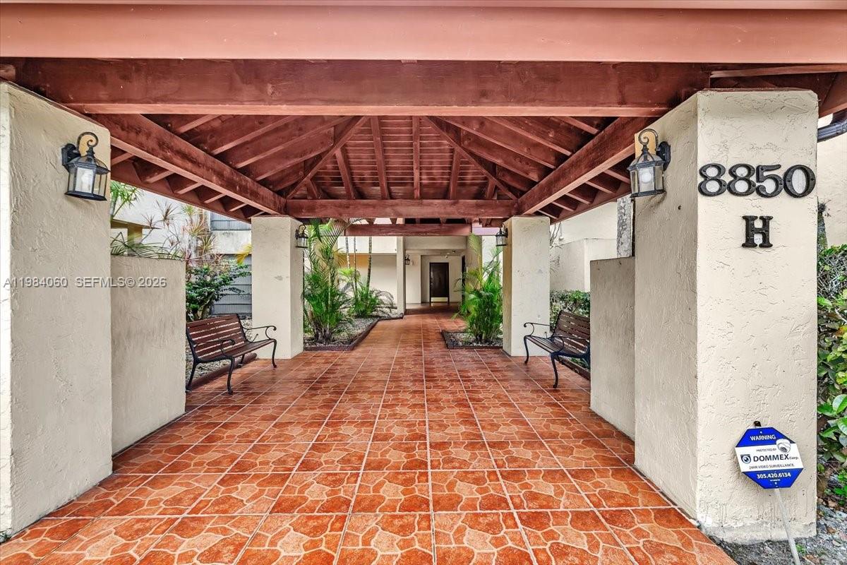 KENLAND BEND NORTH CONDO - Residential