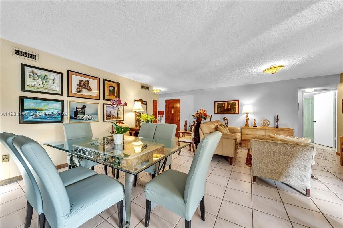 KENLAND BEND NORTH CONDO - Residential