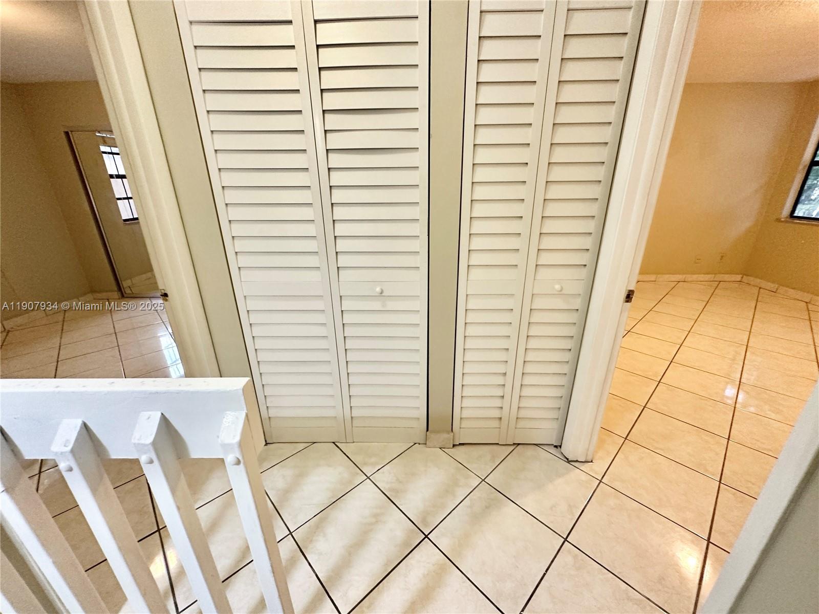 PEMBROKE POINTE SEC ONE - Residential Lease