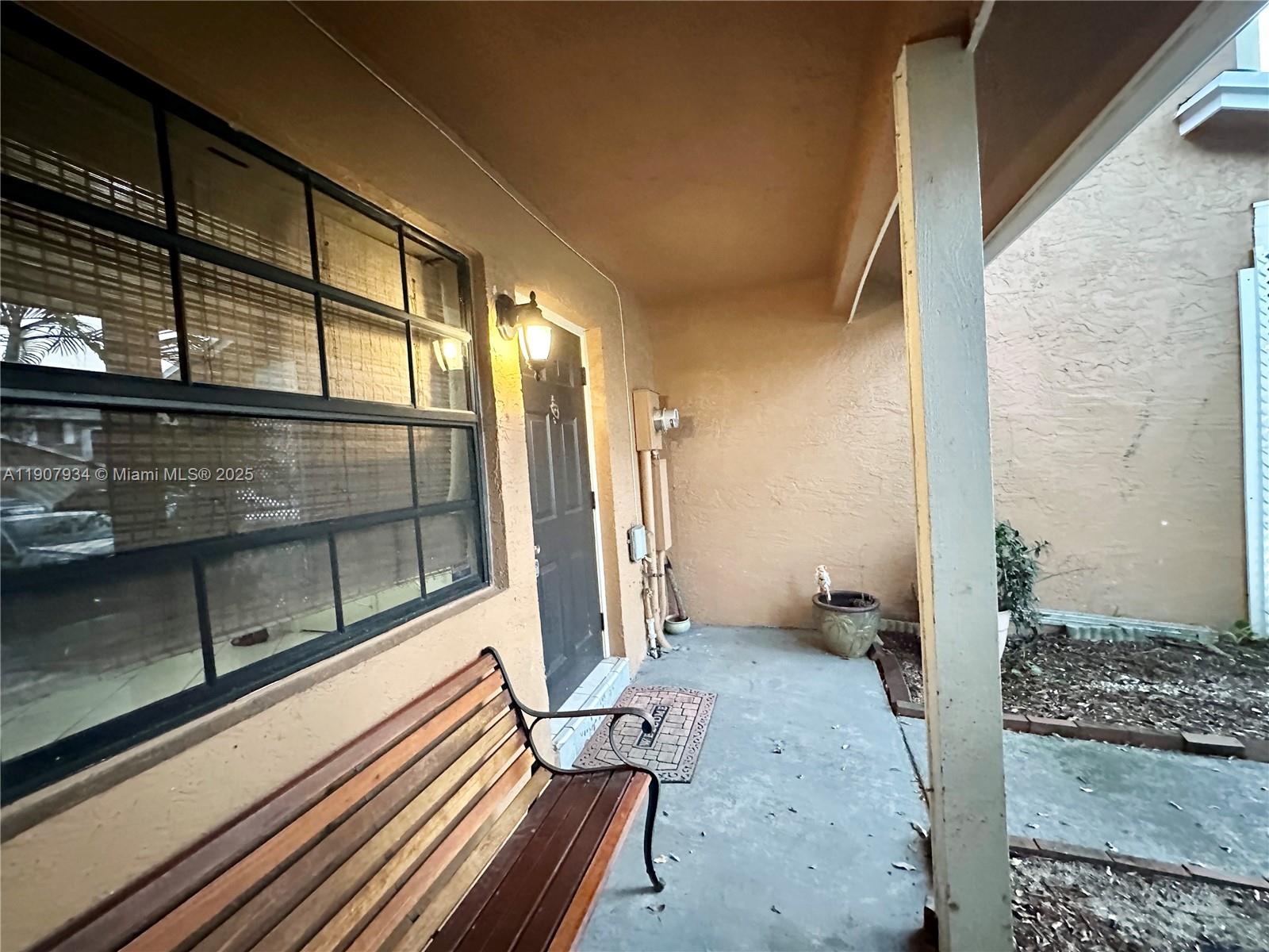 PEMBROKE POINTE SEC ONE - Residential Lease