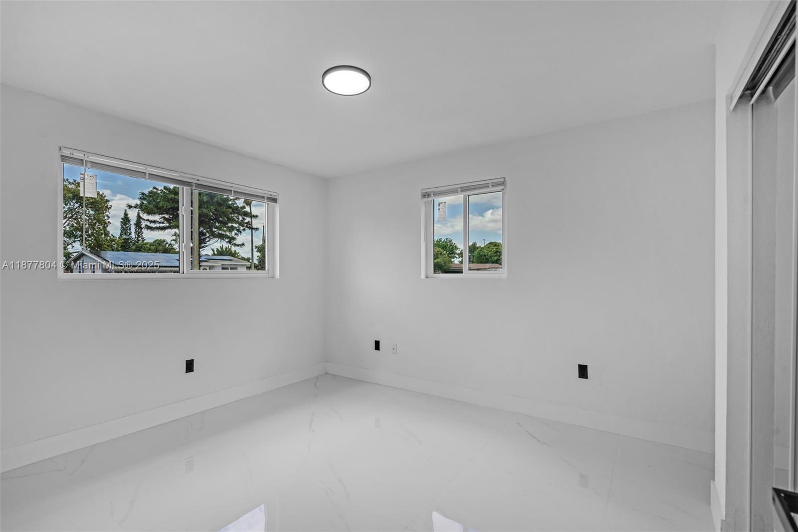 BERKELEY MANOR SEC 1 - Residential