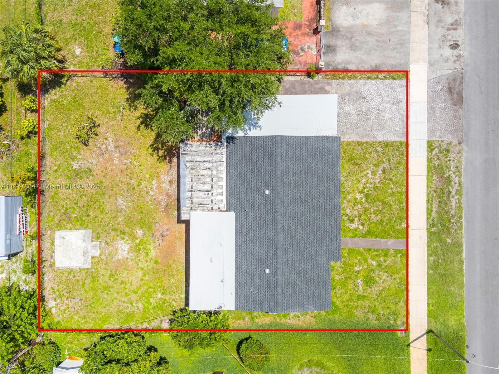 BERKELEY MANOR SEC 1 - Residential