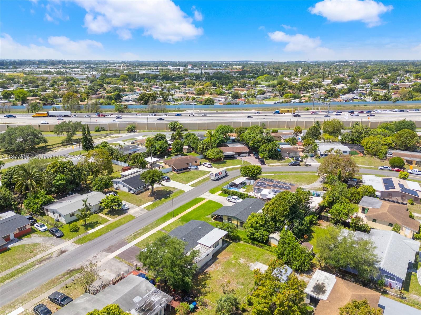BERKELEY MANOR SEC 1 - Residential