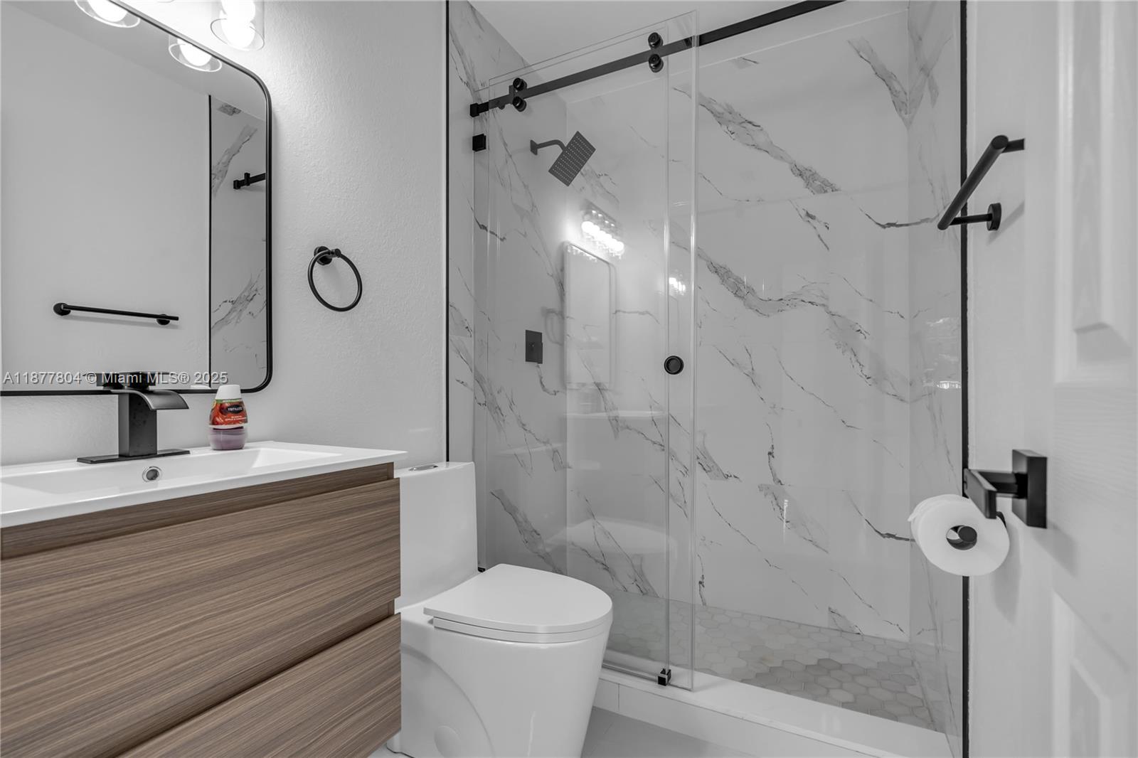 BERKELEY MANOR SEC 1 - Residential