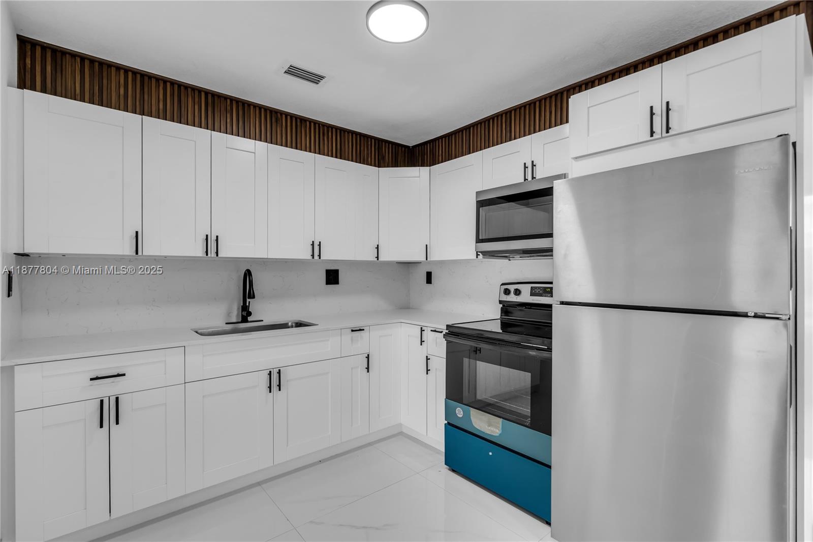 BERKELEY MANOR SEC 1 - Residential