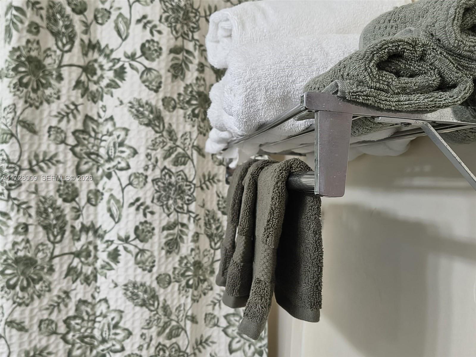 THE AVENTURA BEACH CLUB C - Residential