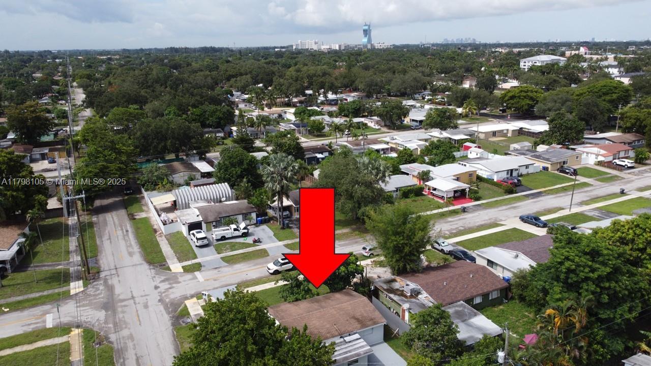 PALM LANE VILLA - Residential Lease