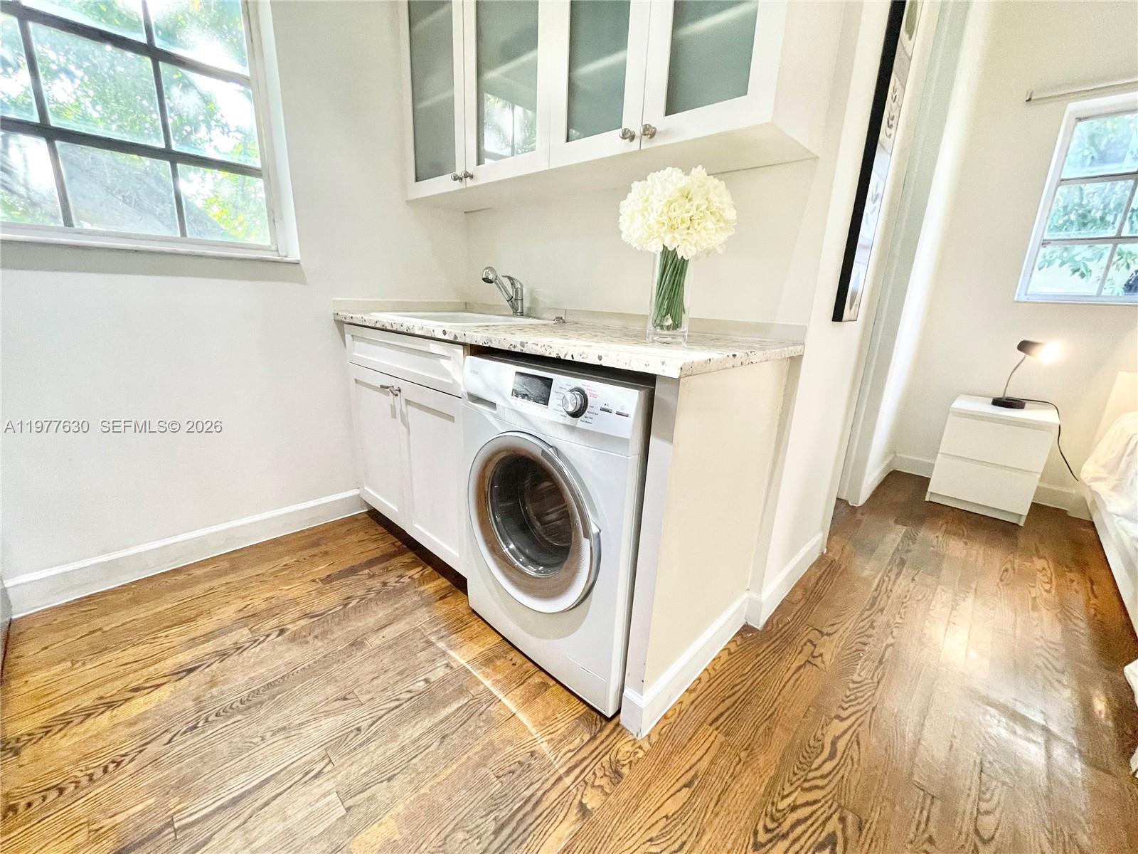 BEACHGARDENS CONDO - Residential